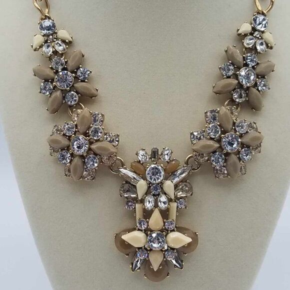 J Crew Champaign and Clear Rhinestone Crystal Necklace with Neutral Stones - Picture 1 of 10